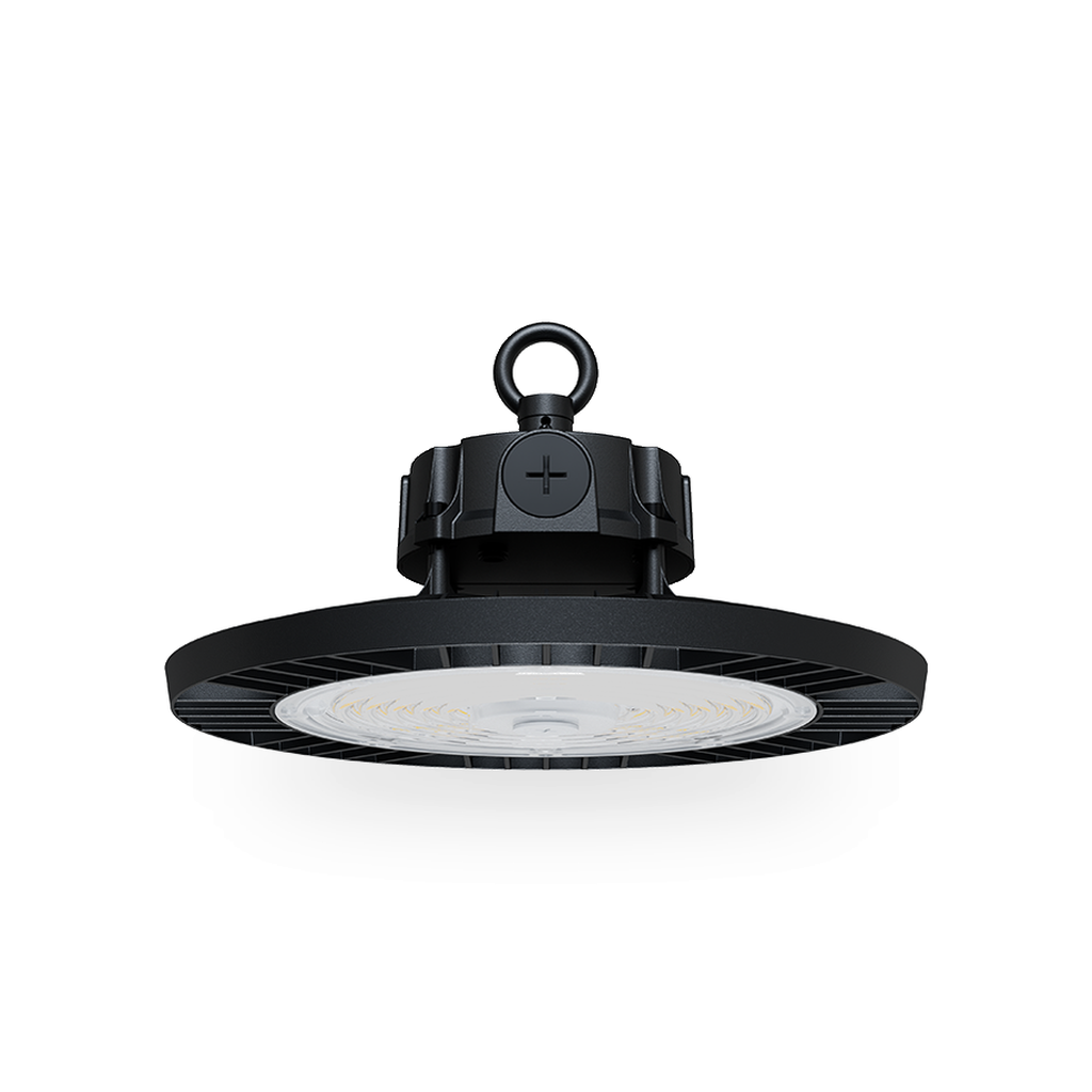 Zijaanzicht van de LED highbay, toont de cilindrische behuizing, de koelribben aan de bovenzijde en de ophangbeugel.
