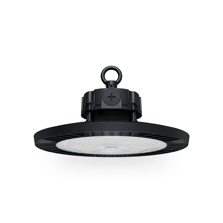 Zijaanzicht van de LED highbay, toont de cilindrische behuizing, de koelribben aan de bovenzijde en de ophangbeugel.
